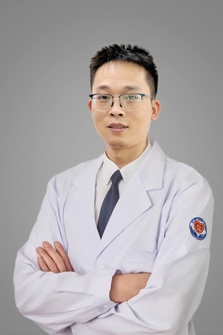 邓敏